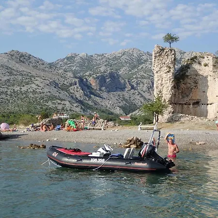 In Starigrad-paklenica 34822 Apartament