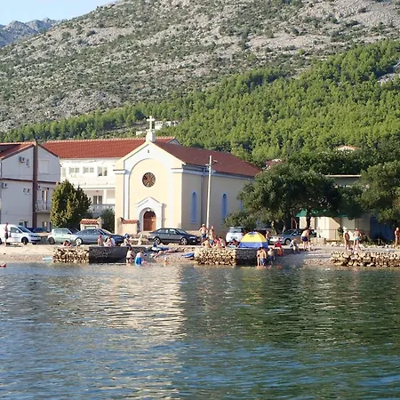 Apartment In Starigrad-paklenica 34822